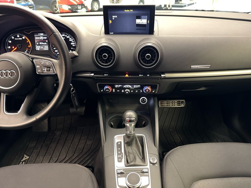 Audi A3 2019 Valkoinen