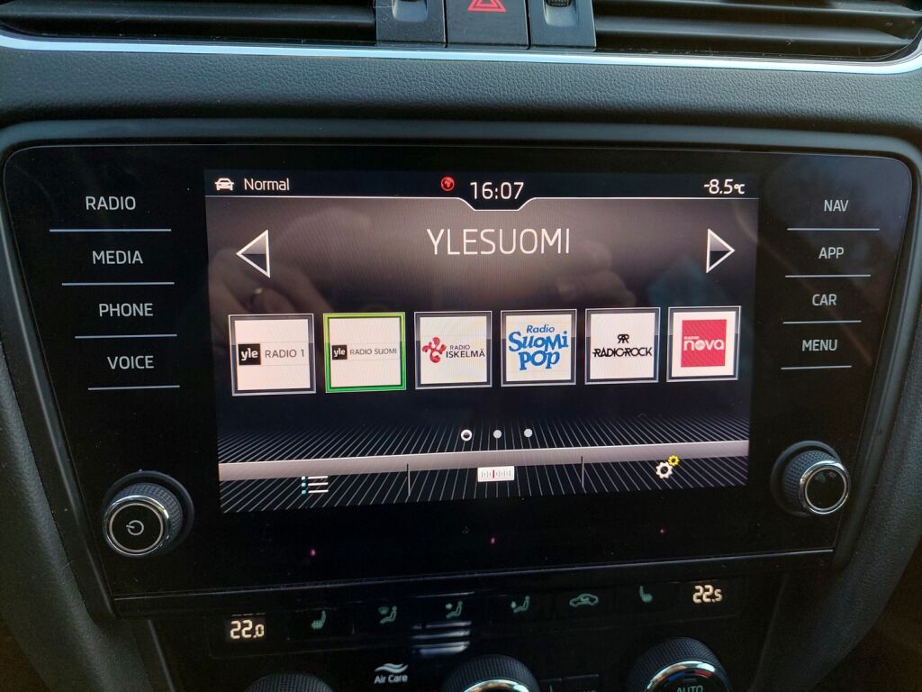 Skoda Octavia 2019 Harmaa