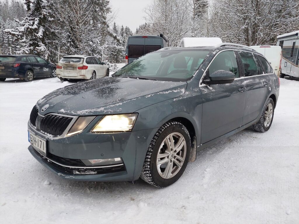 Skoda Octavia 2019 Harmaa