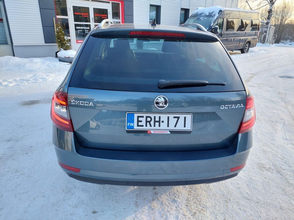 Skoda Octavia 2019 Harmaa