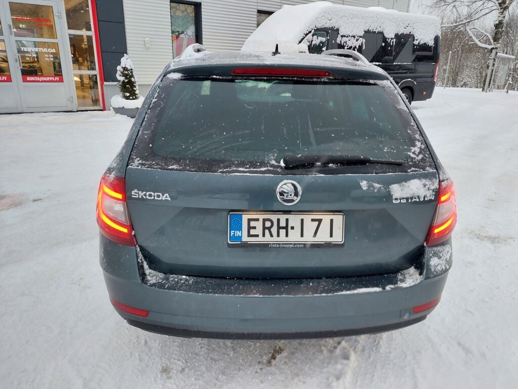 Skoda Octavia 2019 Harmaa