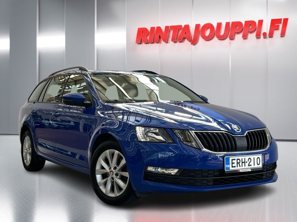Skoda Octavia 2019 Sininen
