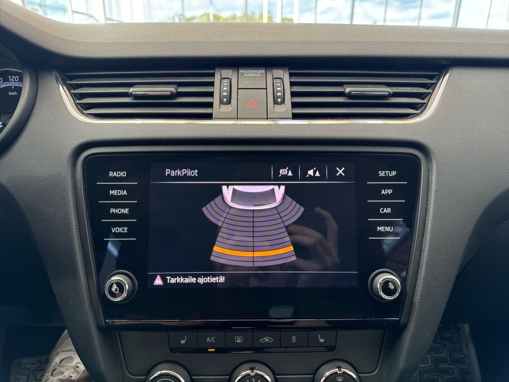 Skoda Octavia 2019 Sininen