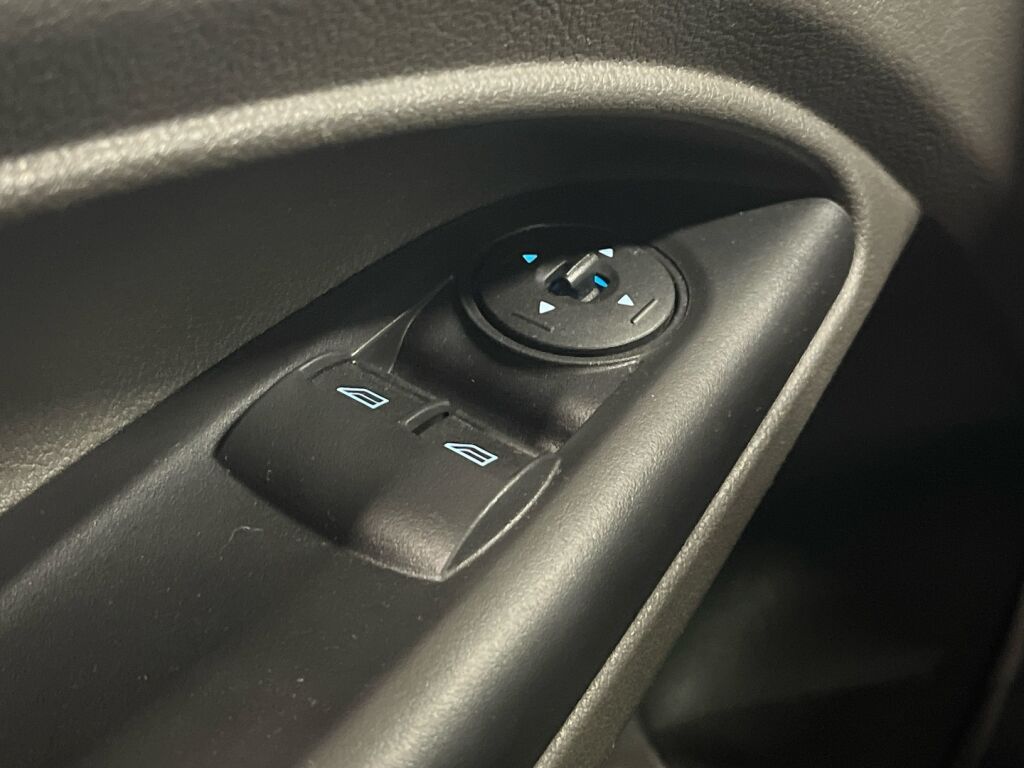 Ford Transit Connect 2019 Valkoinen