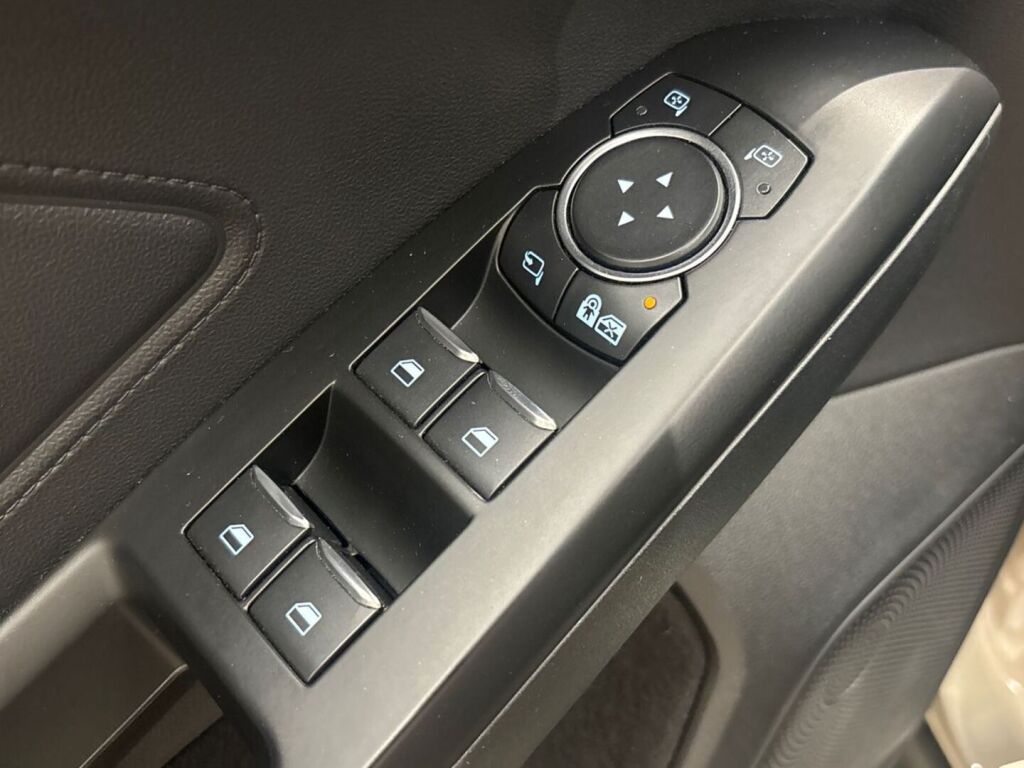 Ford Focus 2019 Met. Hopea