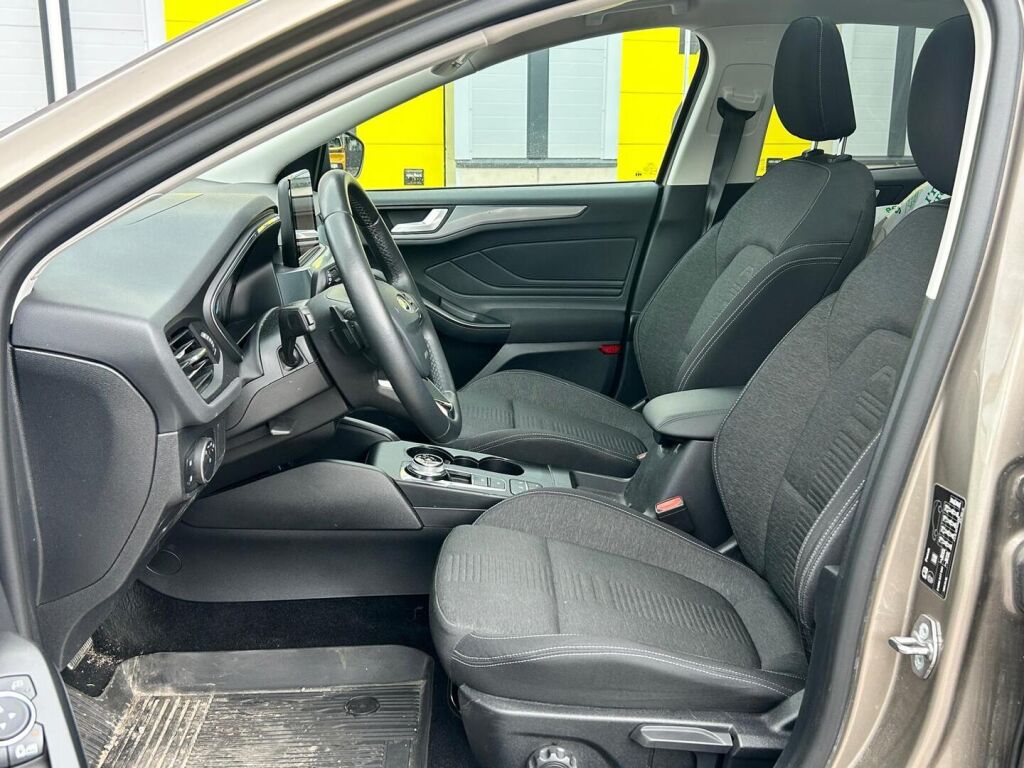 Ford Focus 2019 Met. Hopea