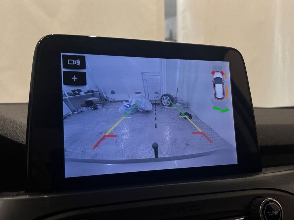 Ford Focus 2019 Met. Hopea