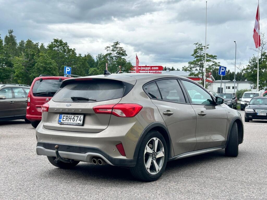 Ford Focus 2019 Met. Hopea