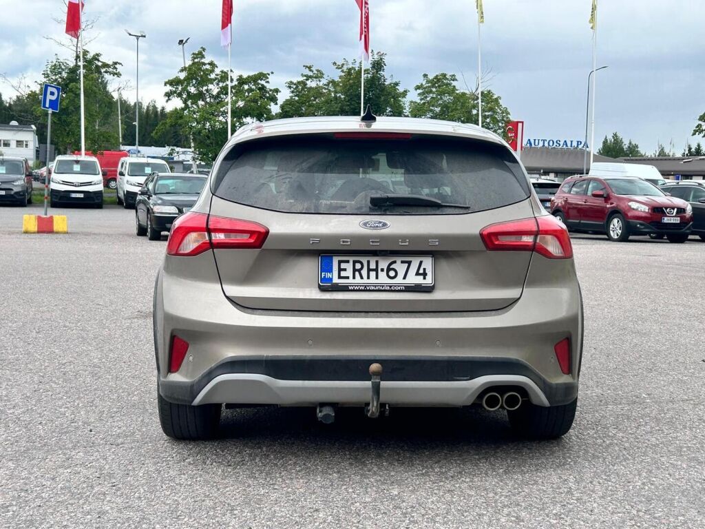 Ford Focus 2019 Met. Hopea