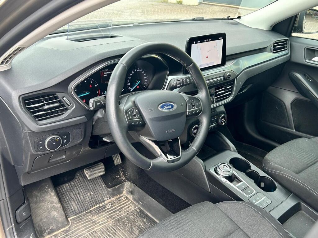 Ford Focus 2019 Met. Hopea