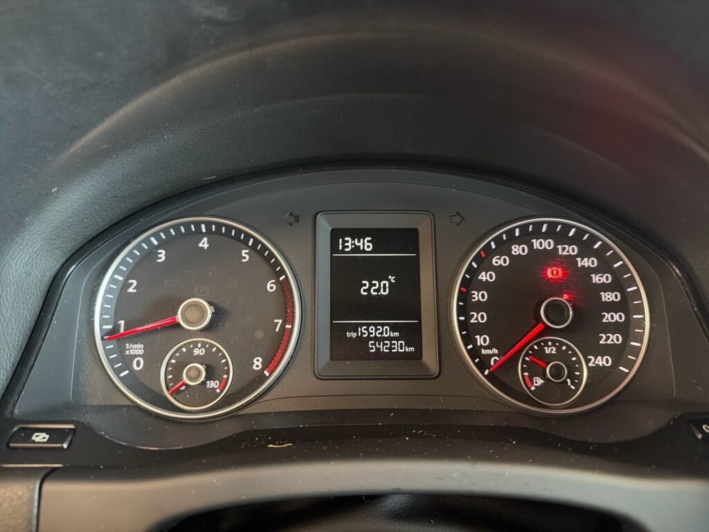 Volkswagen Golf Plus 2011 Musta