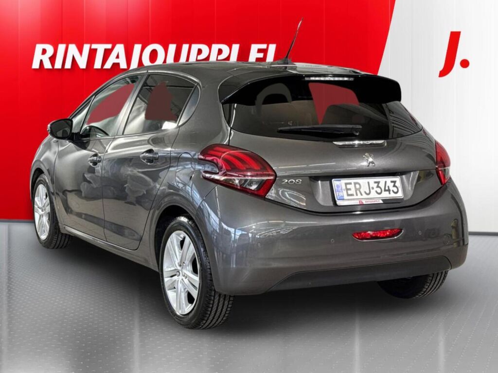 Peugeot 208 Signature PureTech 82 5-ov 2019, photo 3/24