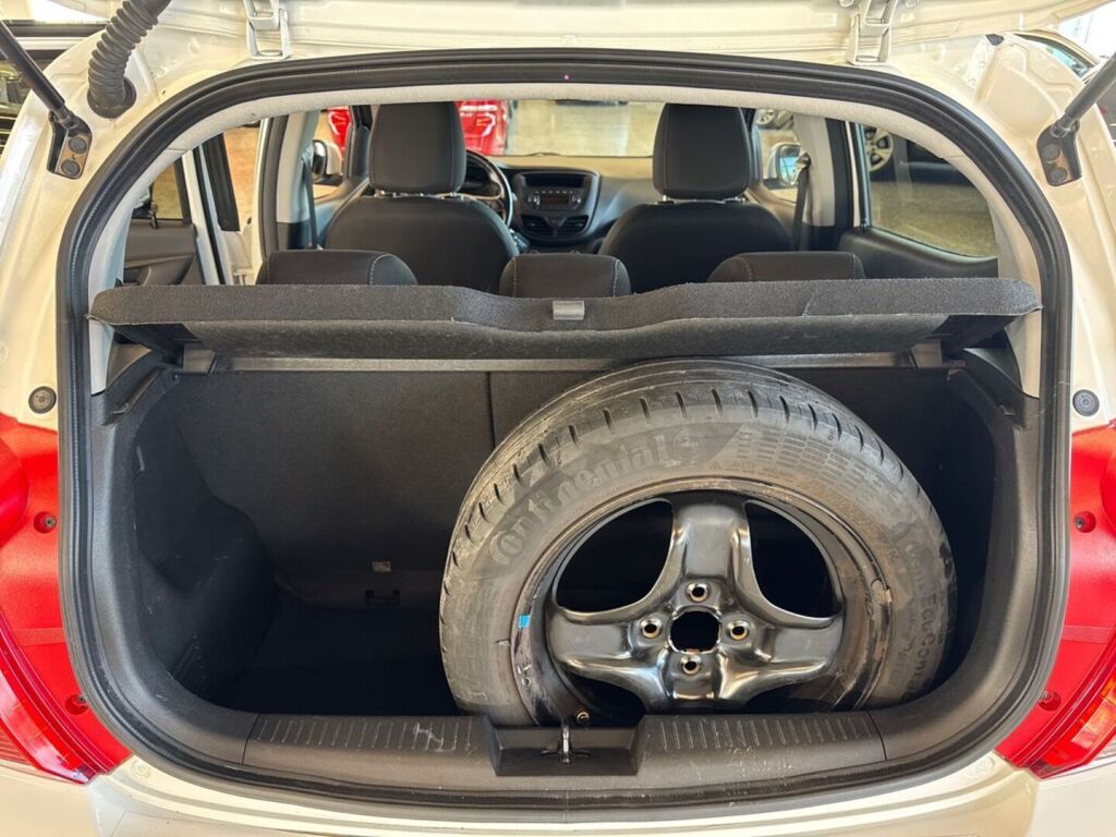 Opel Karl 2019 Valkoinen