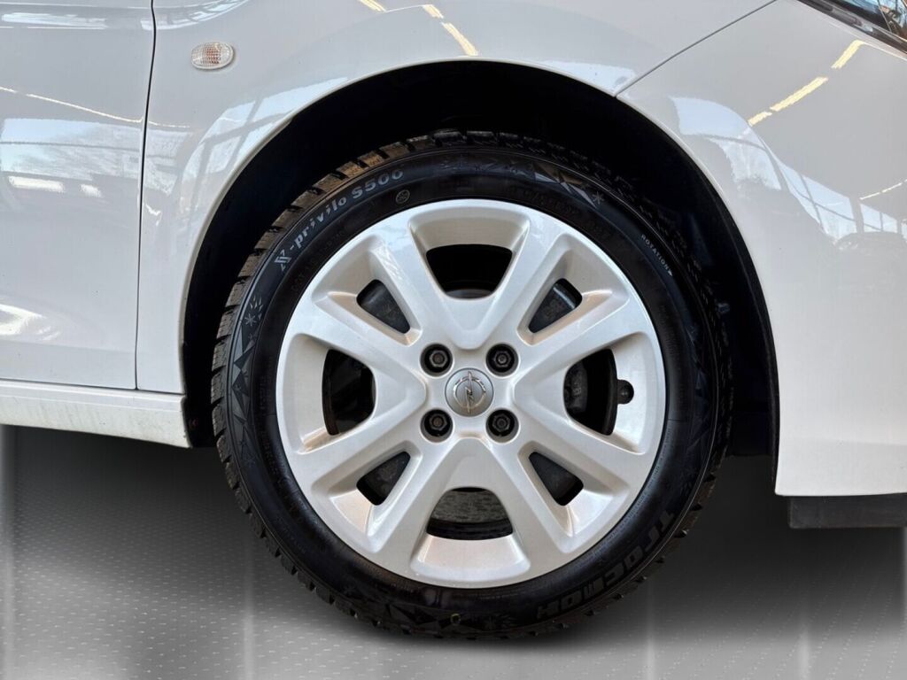 Opel Karl 2019 Valkoinen