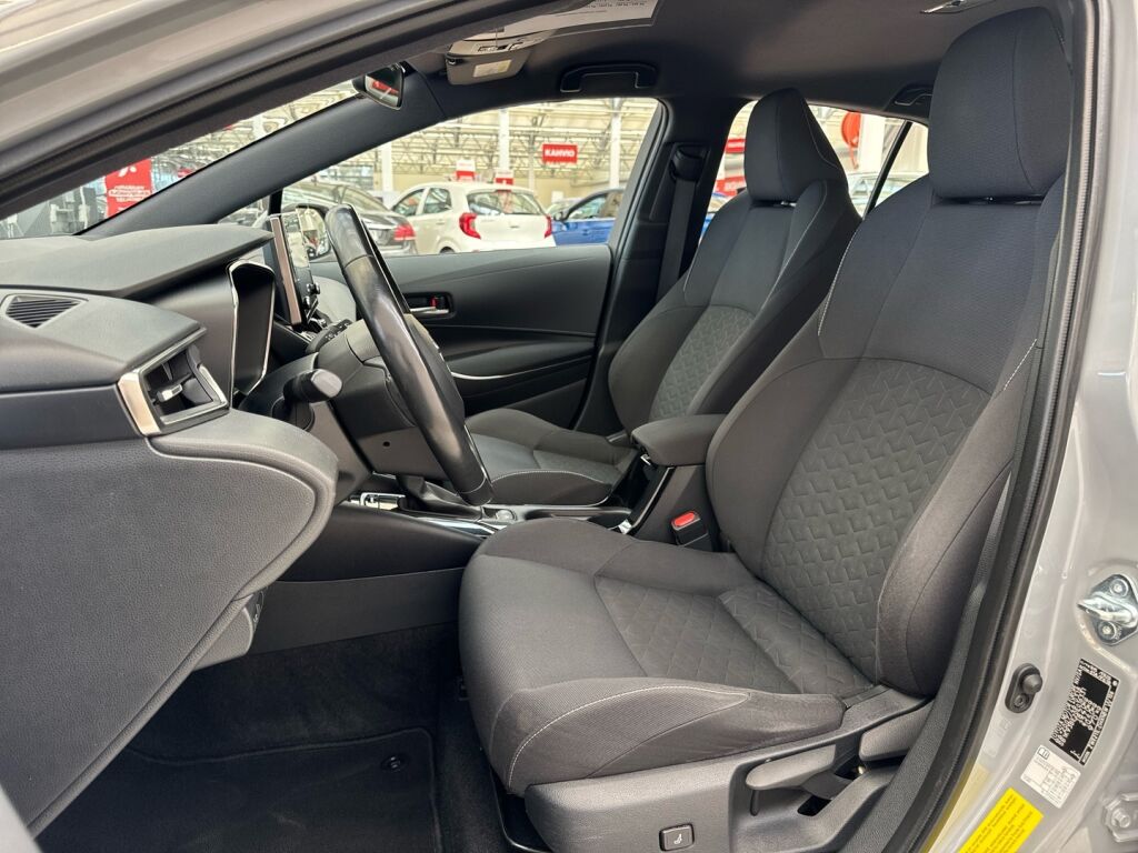 Toyota Corolla 2019 Harmaa