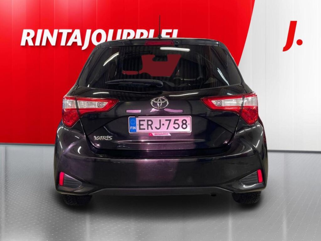 Toyota Yaris 2019 Musta