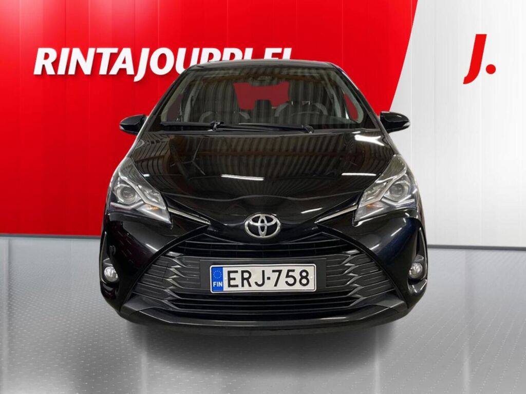 Toyota Yaris 2019 Musta