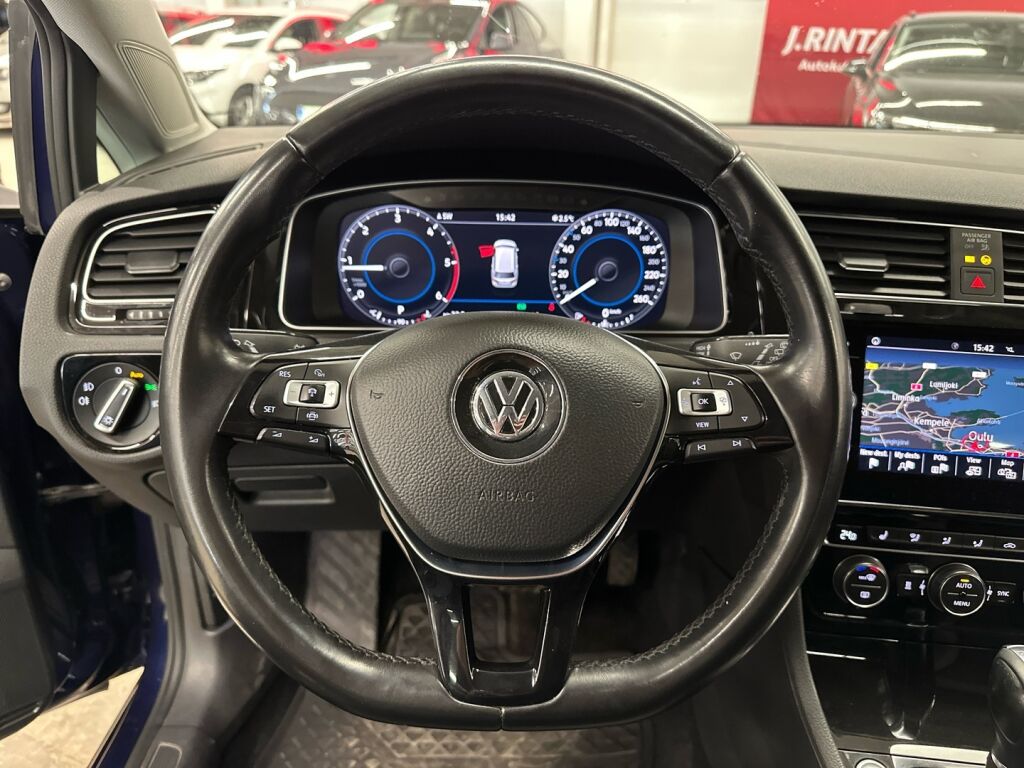 Volkswagen Golf 2019 Sininen