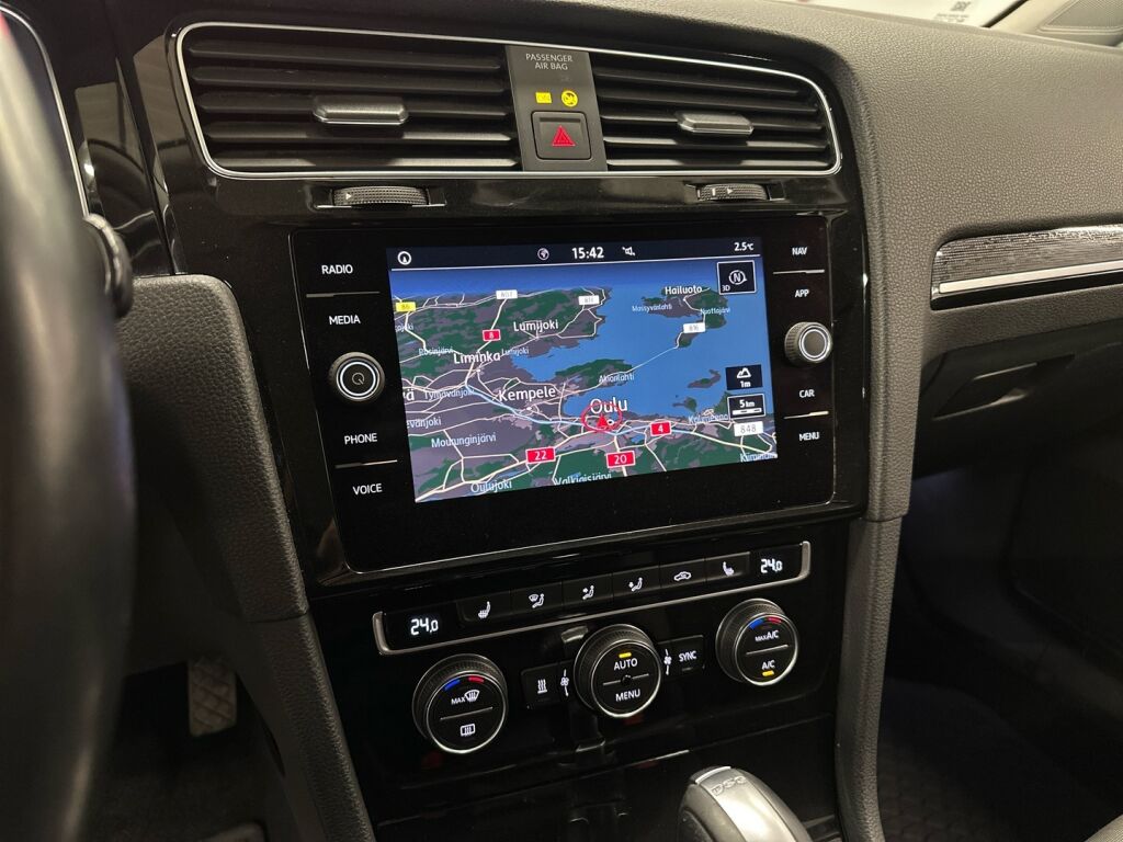 Volkswagen Golf 2019 Sininen