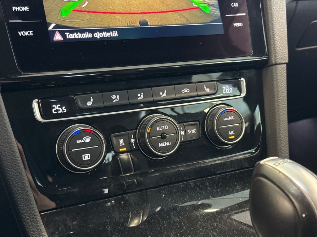 Volkswagen Golf 2019 Sininen