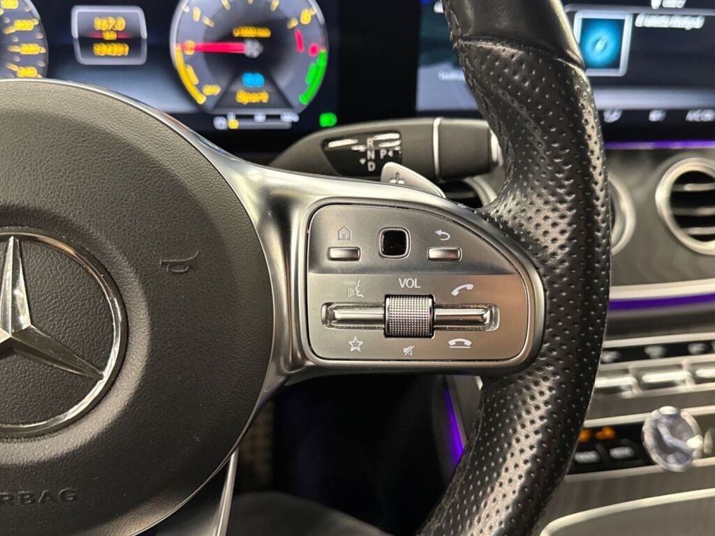 Mercedes-Benz E 2019 Musta