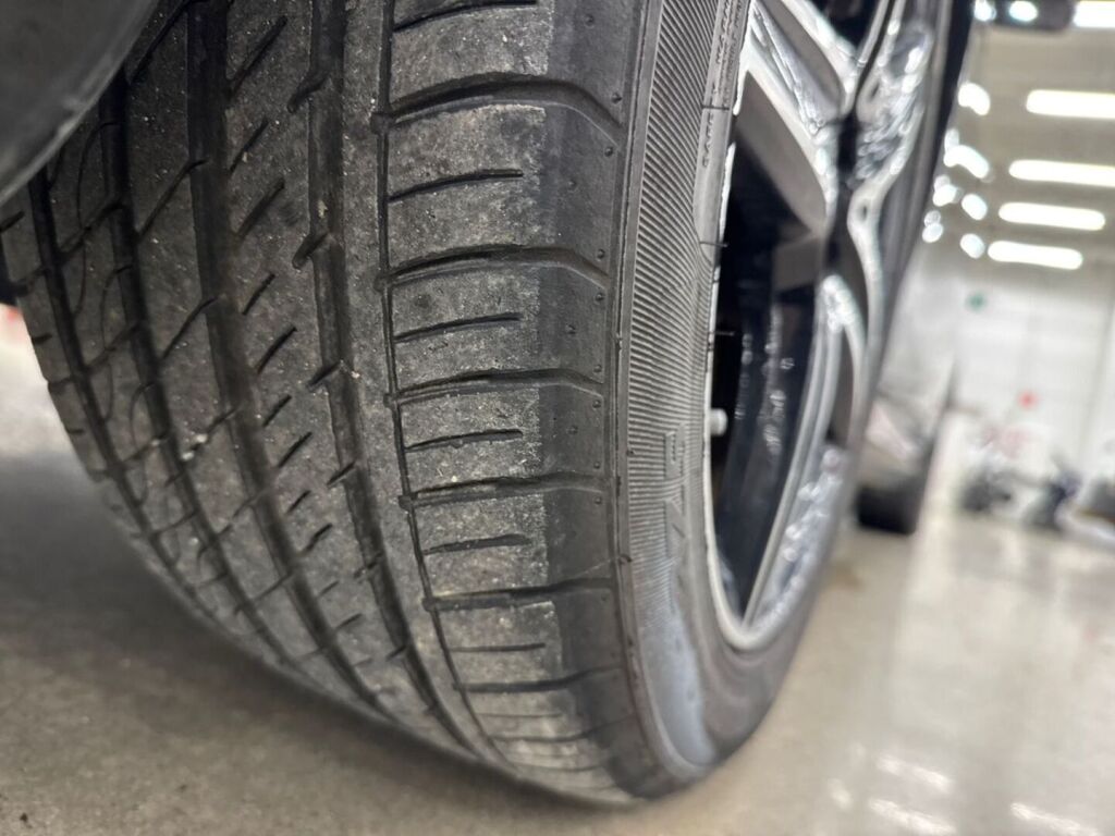 Mercedes-Benz E 2019 Musta