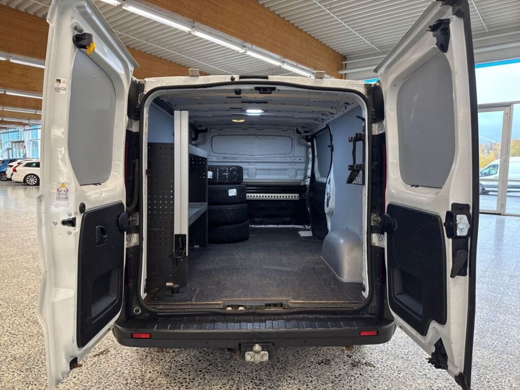 Renault Trafic 2019 Valkoinen