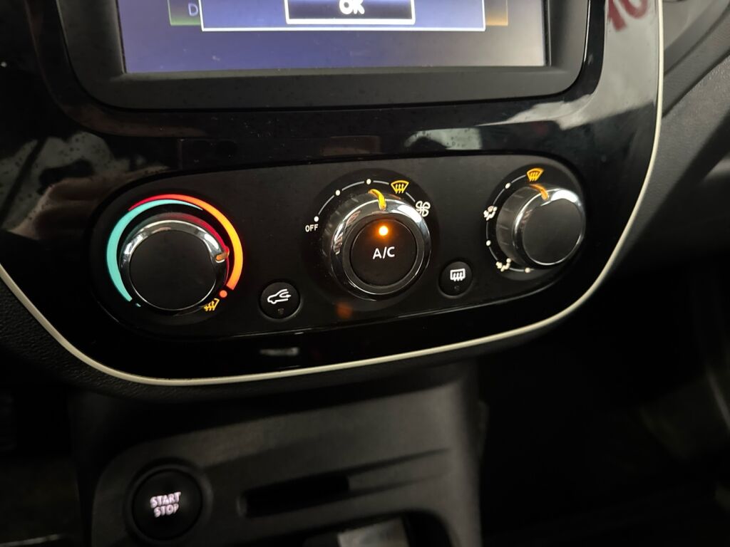 Renault Captur 2019 Punainen