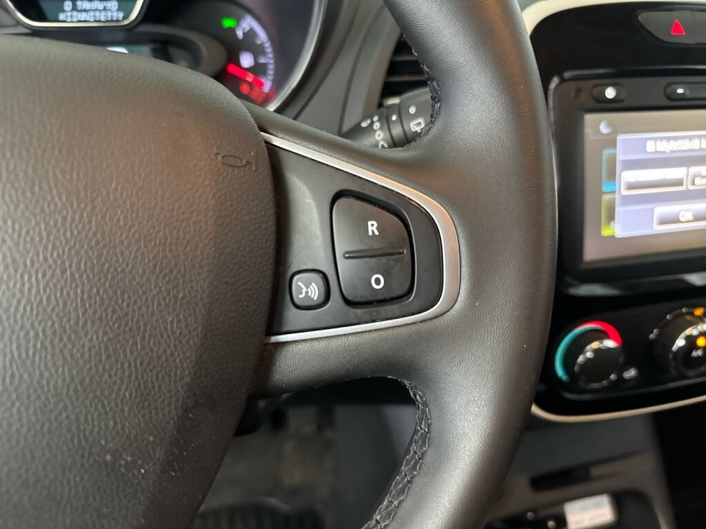 Renault Captur 2019 Punainen