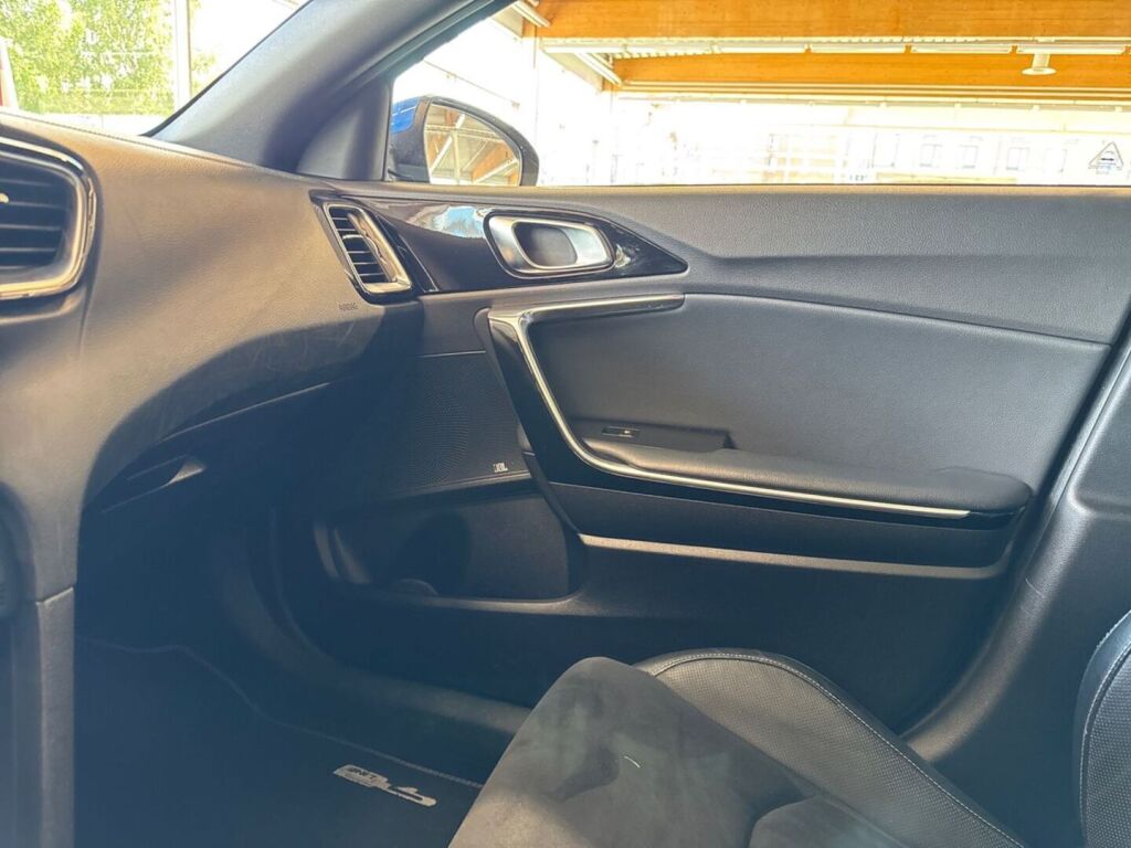 Kia ProCeed 2019 Sininen