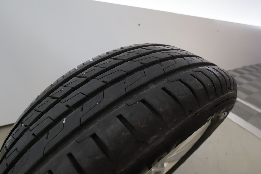 Volkswagen T-Cross 2019 Punainen