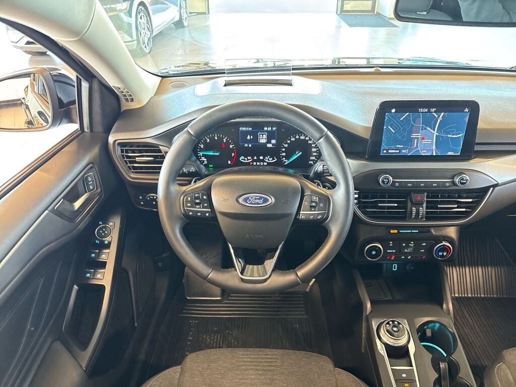 Ford Focus 2019 Musta