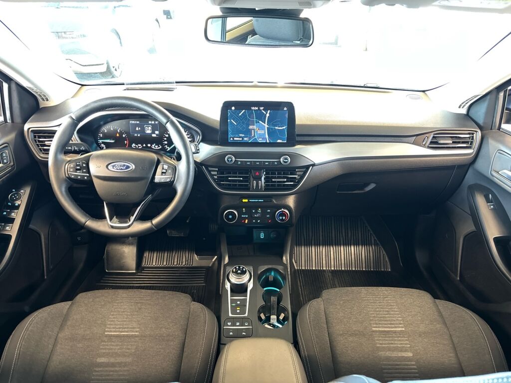 Ford Focus 2019 Musta