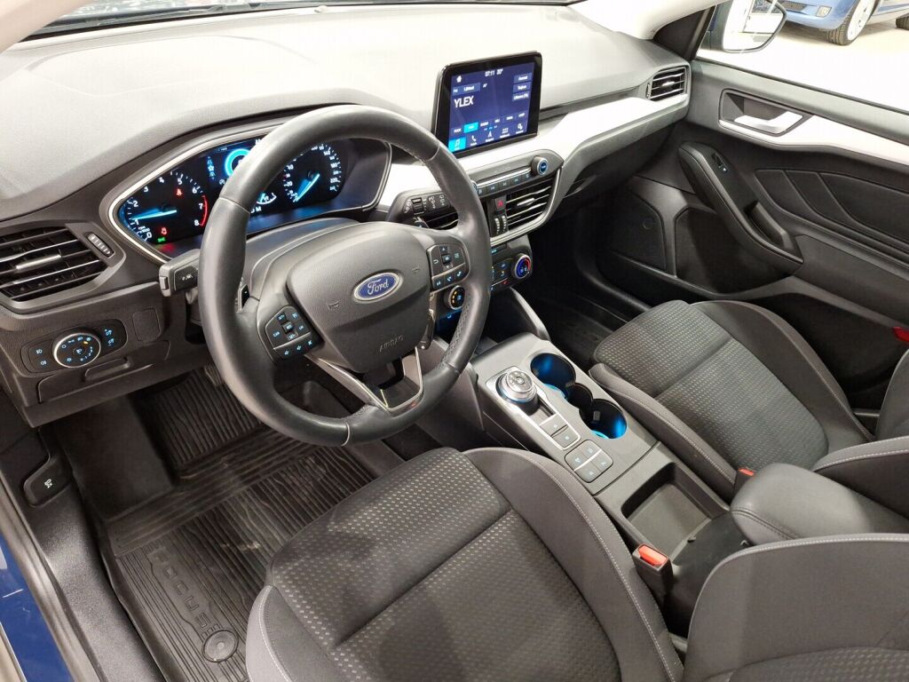 Ford Focus 2019 Sininen