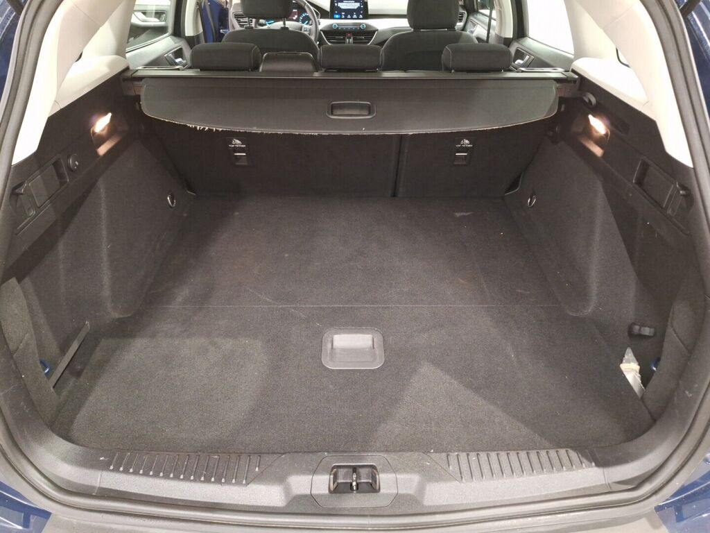 Ford Focus 2019 Sininen