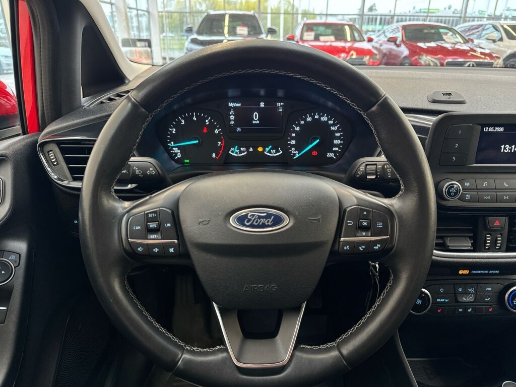 Ford Fiesta 2019 Punainen