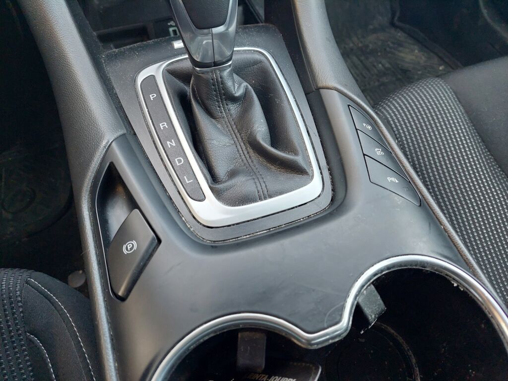 Ford Mondeo 2019 Valkoinen