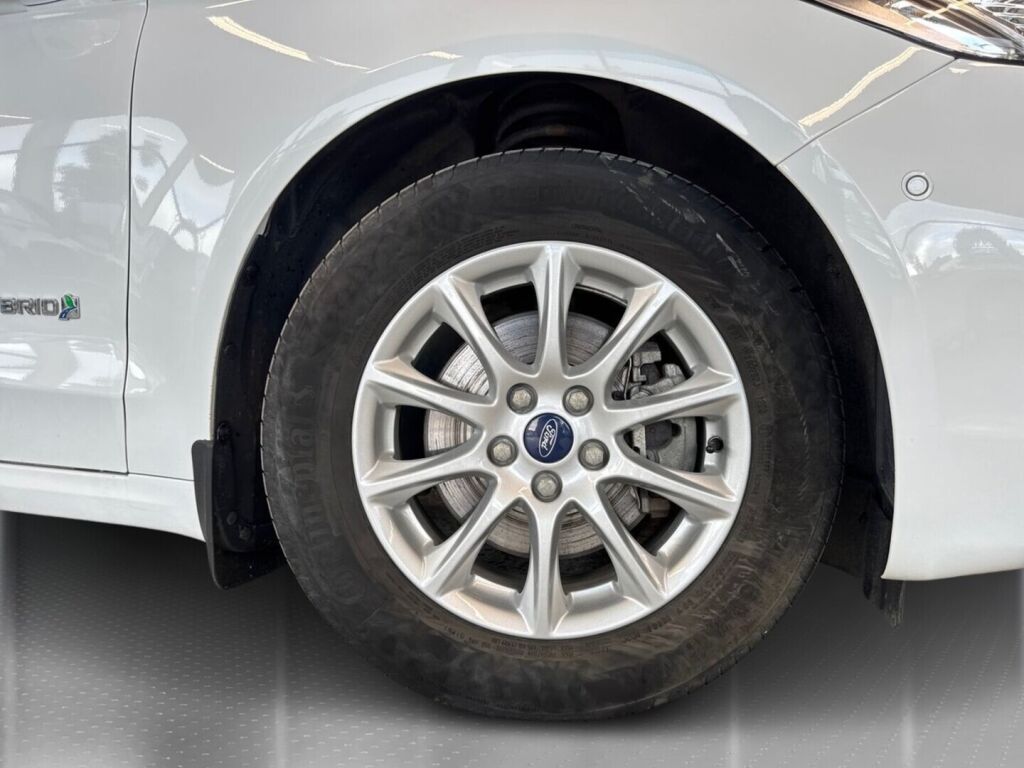 Ford Mondeo 2019 Valkoinen