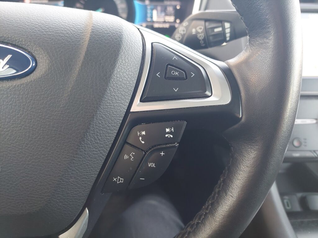 Ford Mondeo 2019 Valkoinen