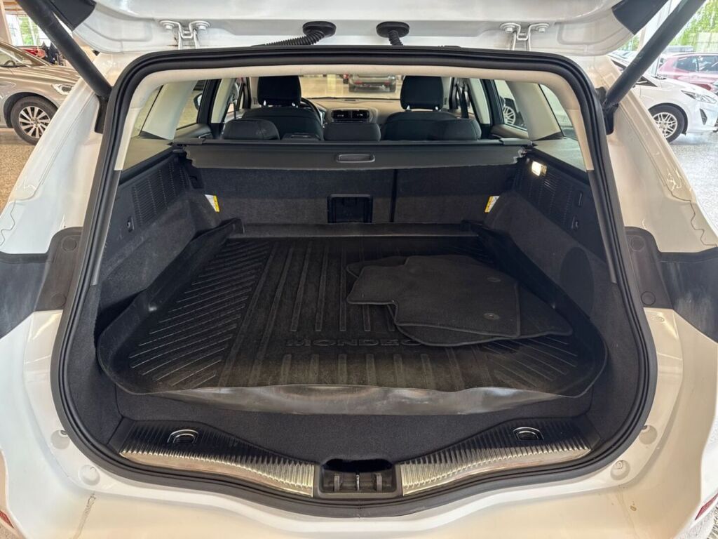 Ford Mondeo 2019 Valkoinen