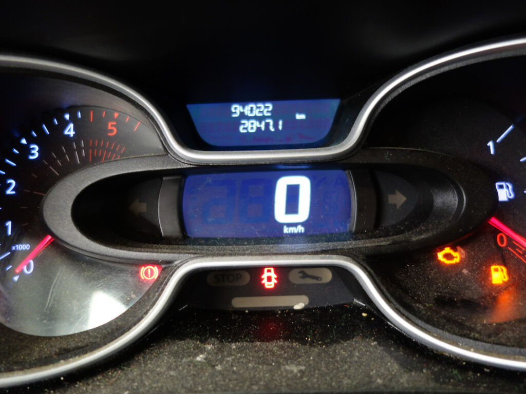 Nissan NV300 2020 Valkoinen