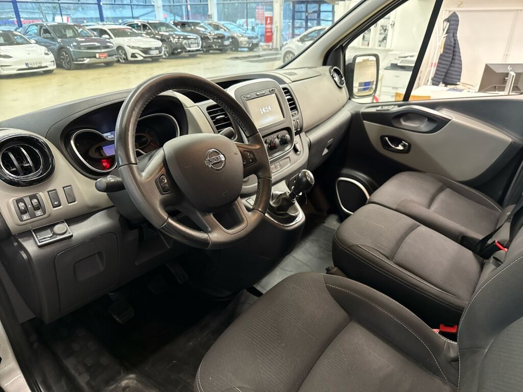 Nissan NV300 2019 Harmaa