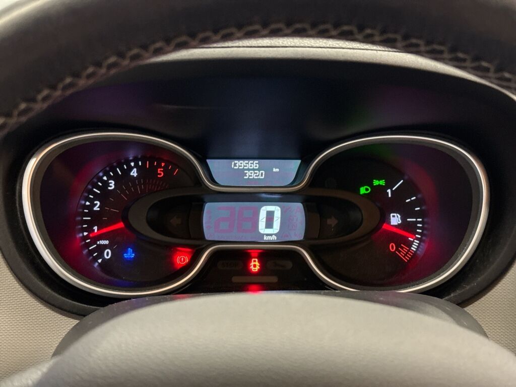 Nissan NV300 2019 Harmaa