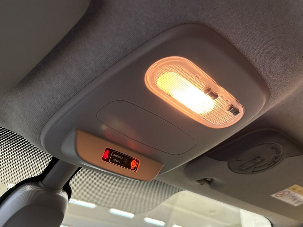 Nissan NV300 2019 Harmaa