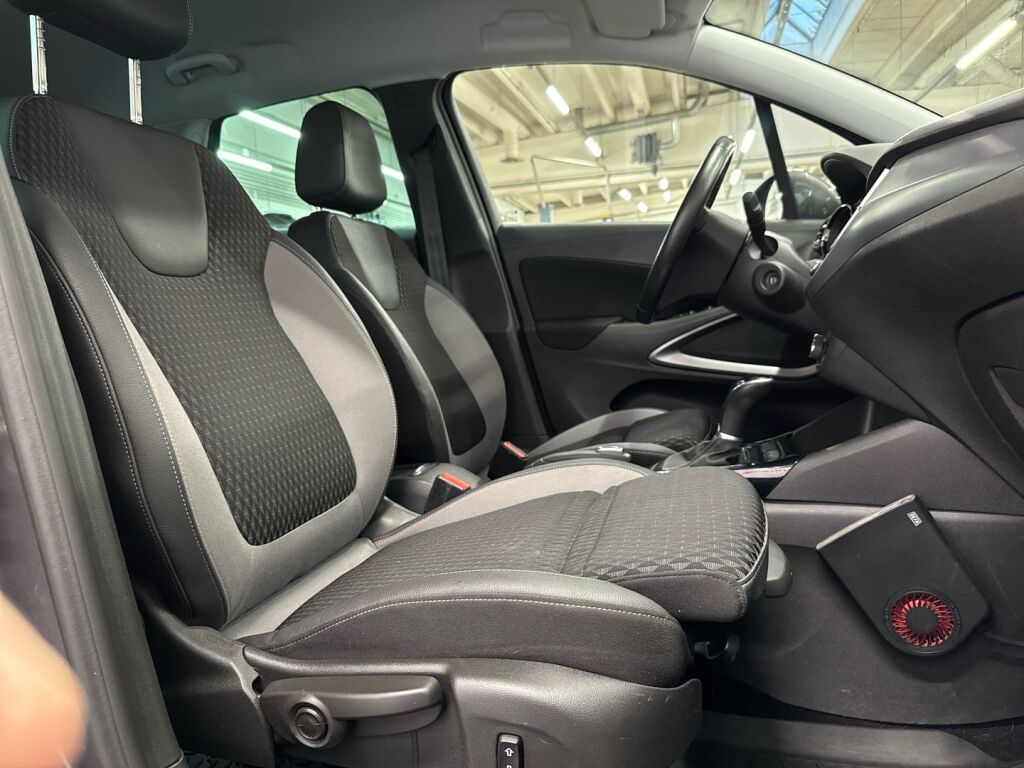 Opel Crossland X 2019 Harmaa