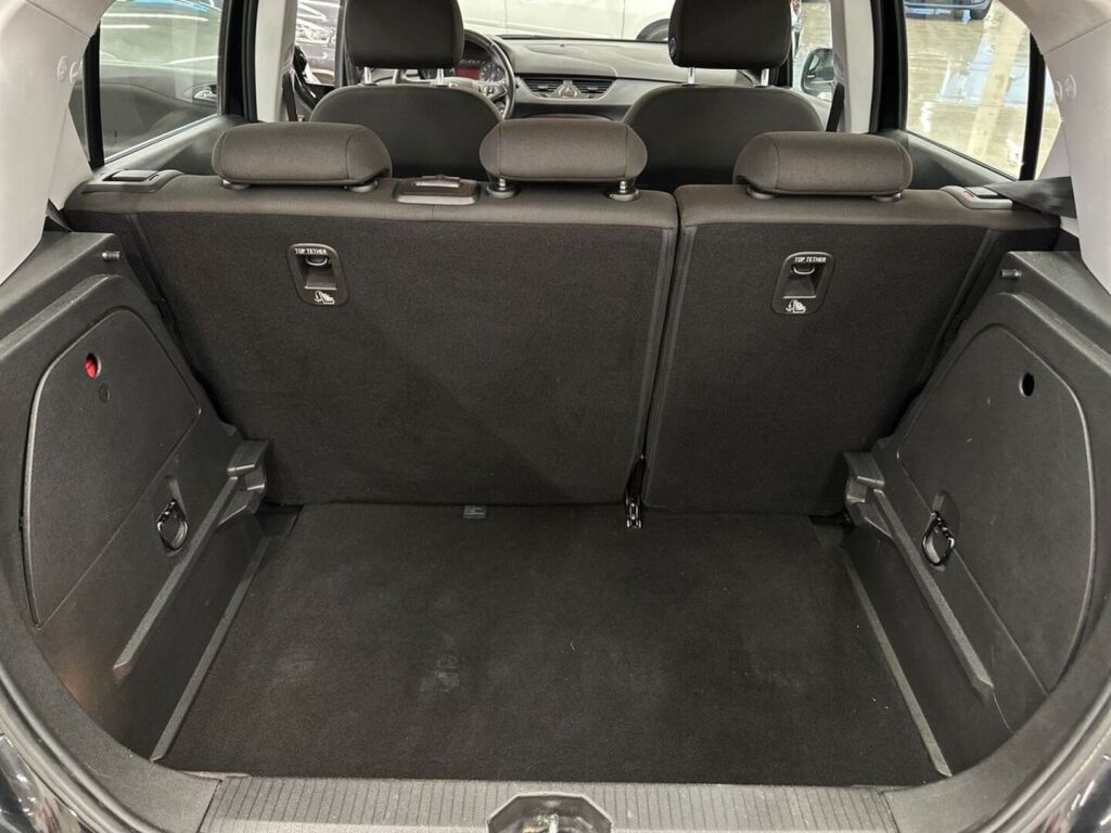 Opel Corsa 2019 Musta