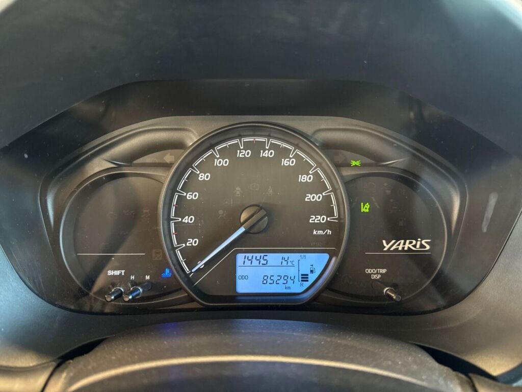 Toyota Yaris 2019 Valkoinen