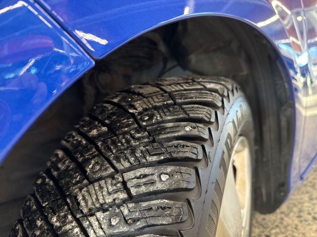 Toyota Yaris 2020 Sininen