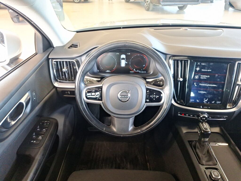 Volvo V60 2019 Harmaa