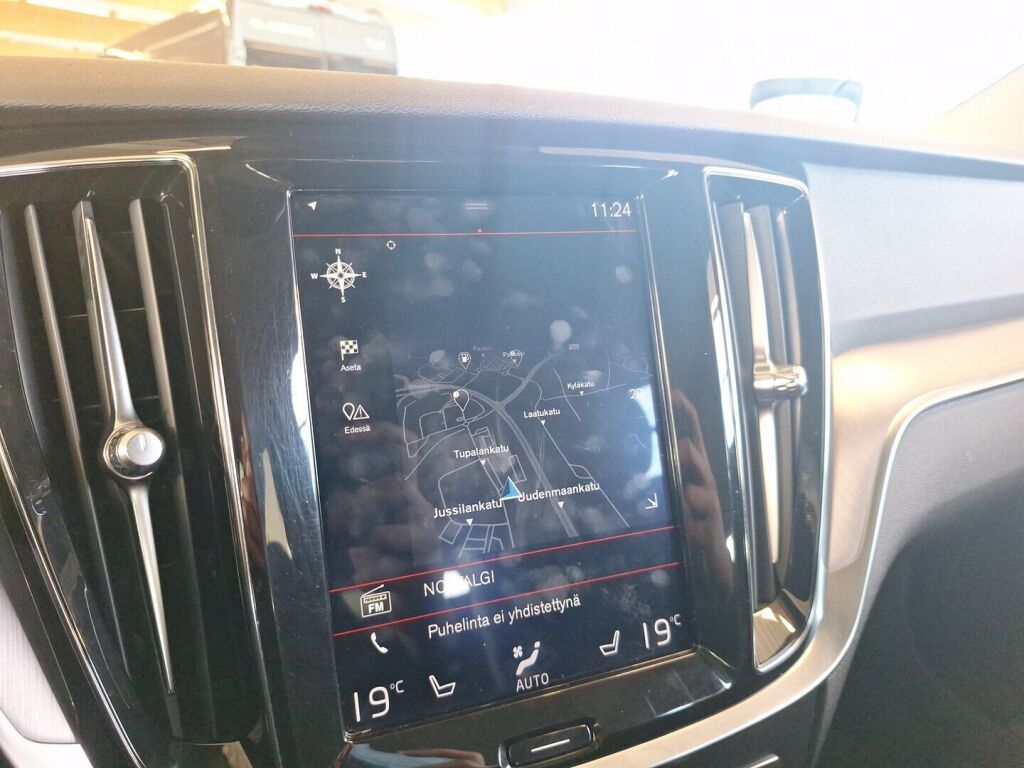 Volvo V60 2019 Harmaa